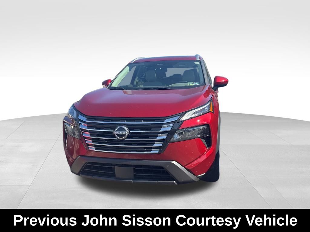 2024 Nissan Rogue SV photo 5