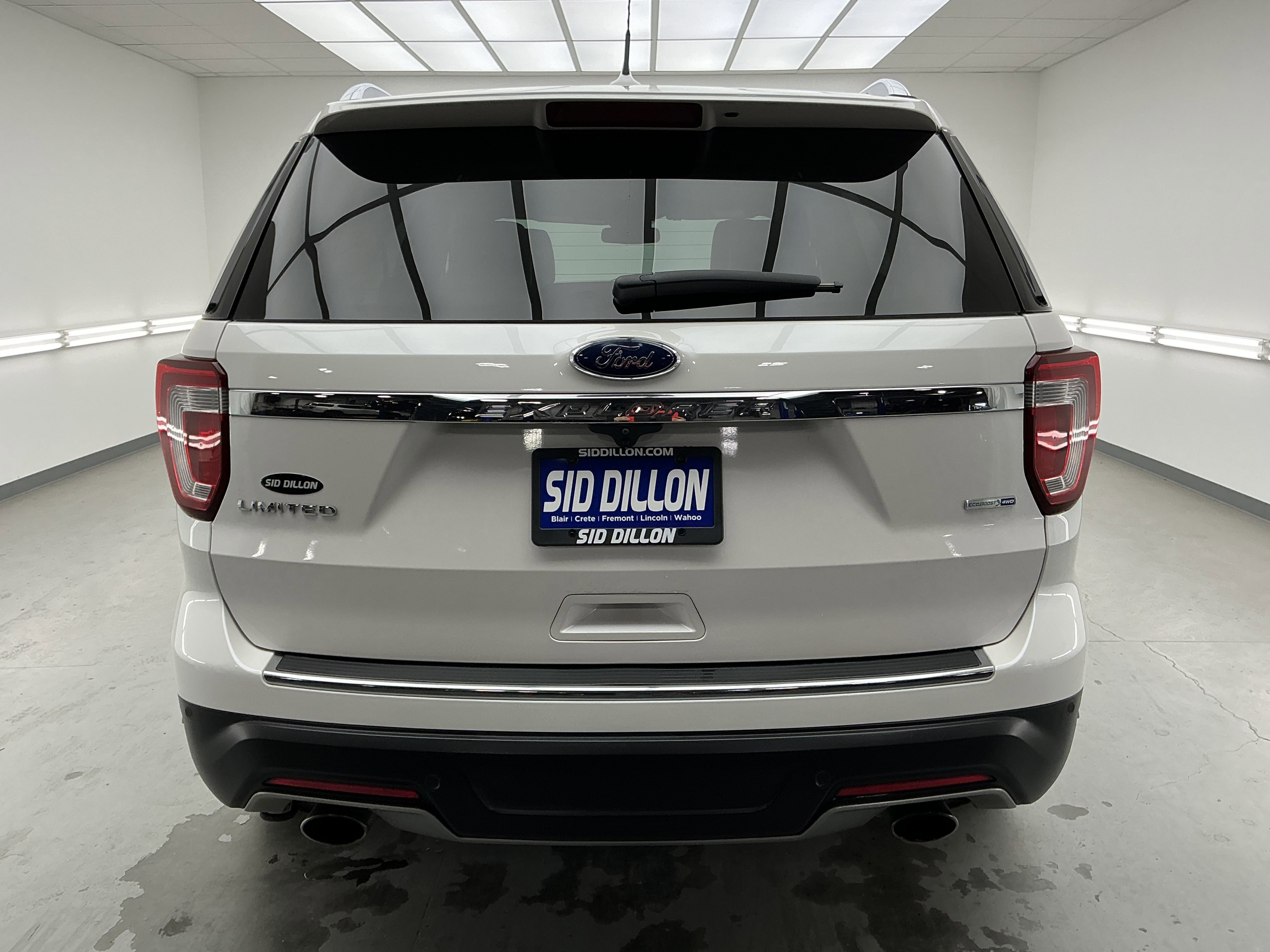2019 Ford Explorer Limited photo 4