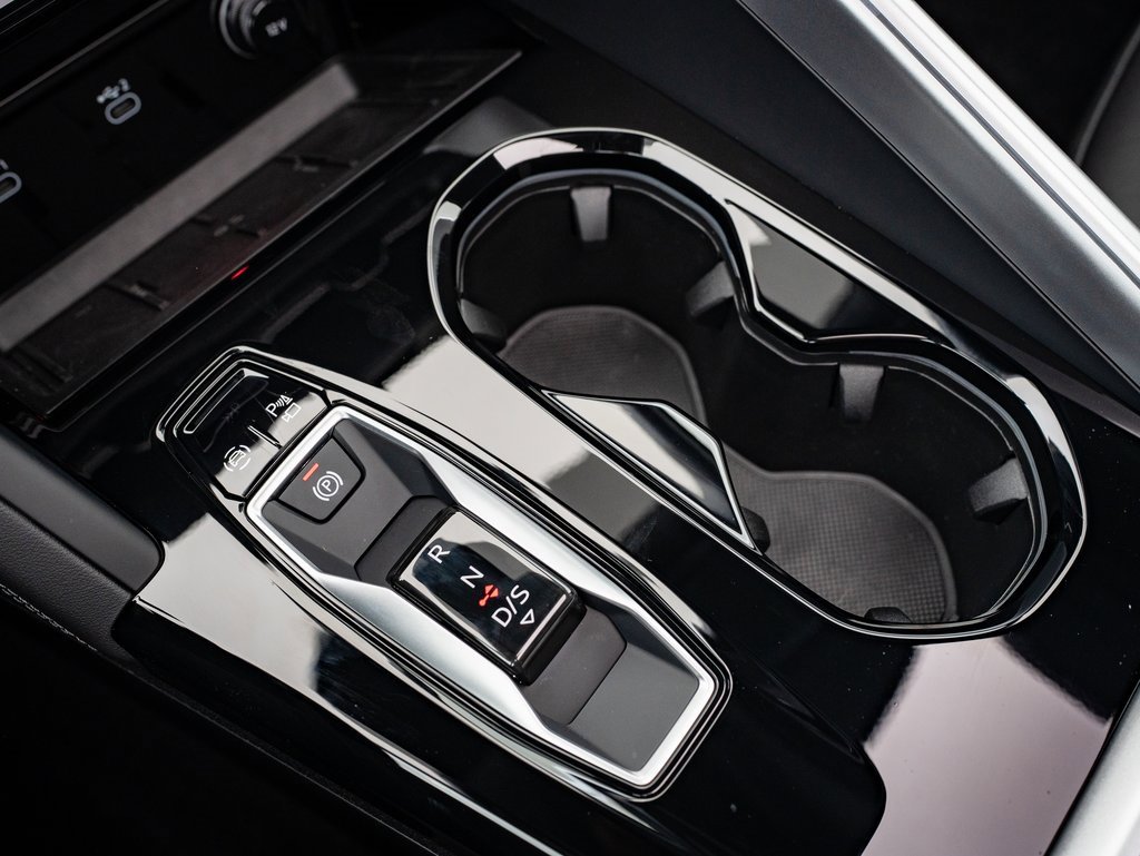 2025 Audi Q5 2.0T Premium Plus photo 26