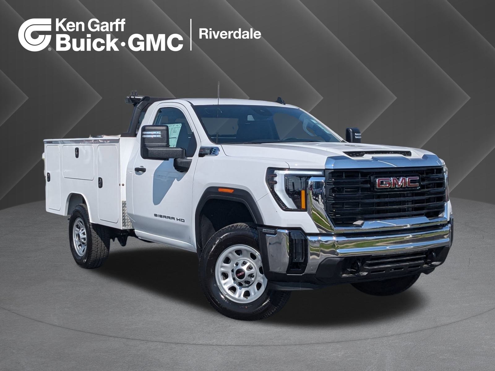 2024 GMC Sierra 3500HD Pro's photo