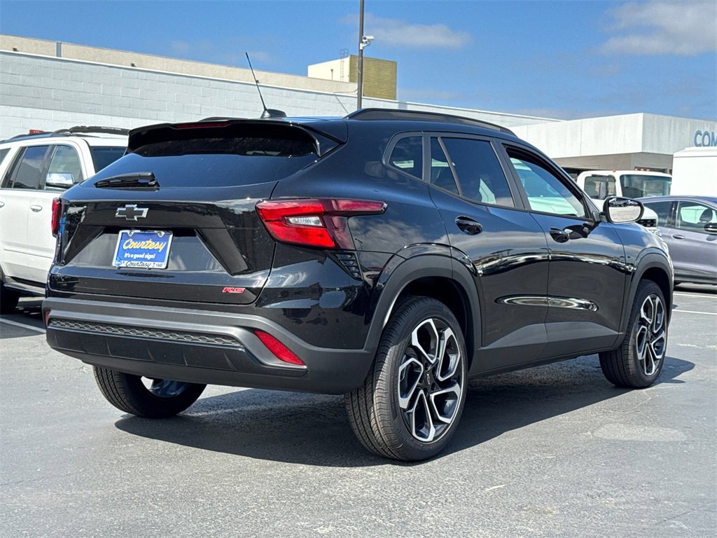 2026 Chevrolet Trax photo 6