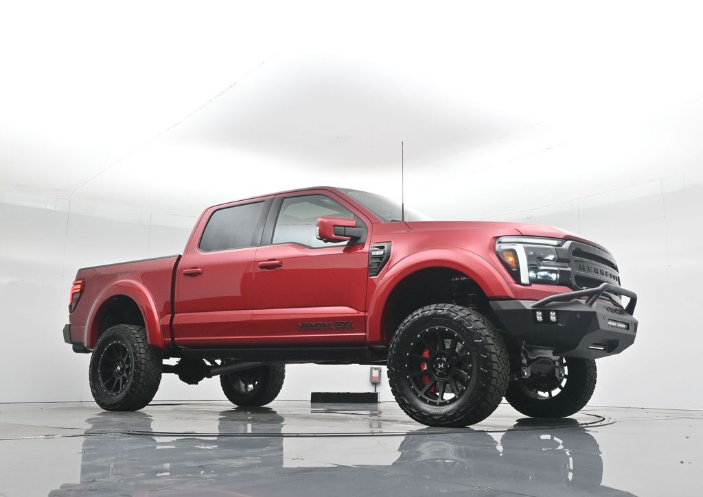 2025 Ford F-150 Lariat photo 2