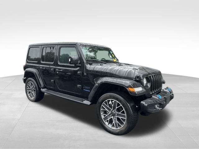 2022 Jeep Wrangler Unlimited Sahara 4xe photo 8