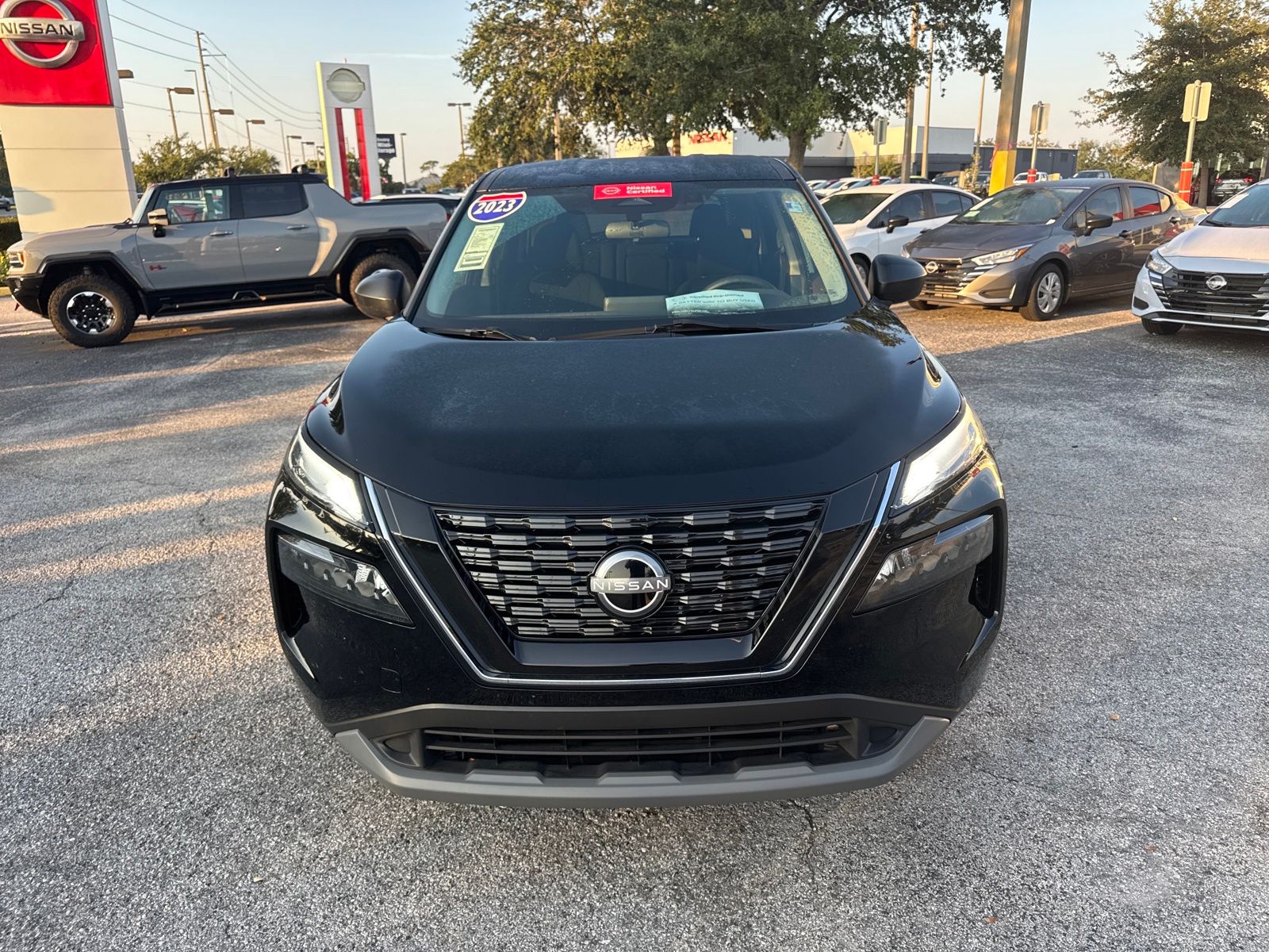 2023 Nissan Rogue S photo 2