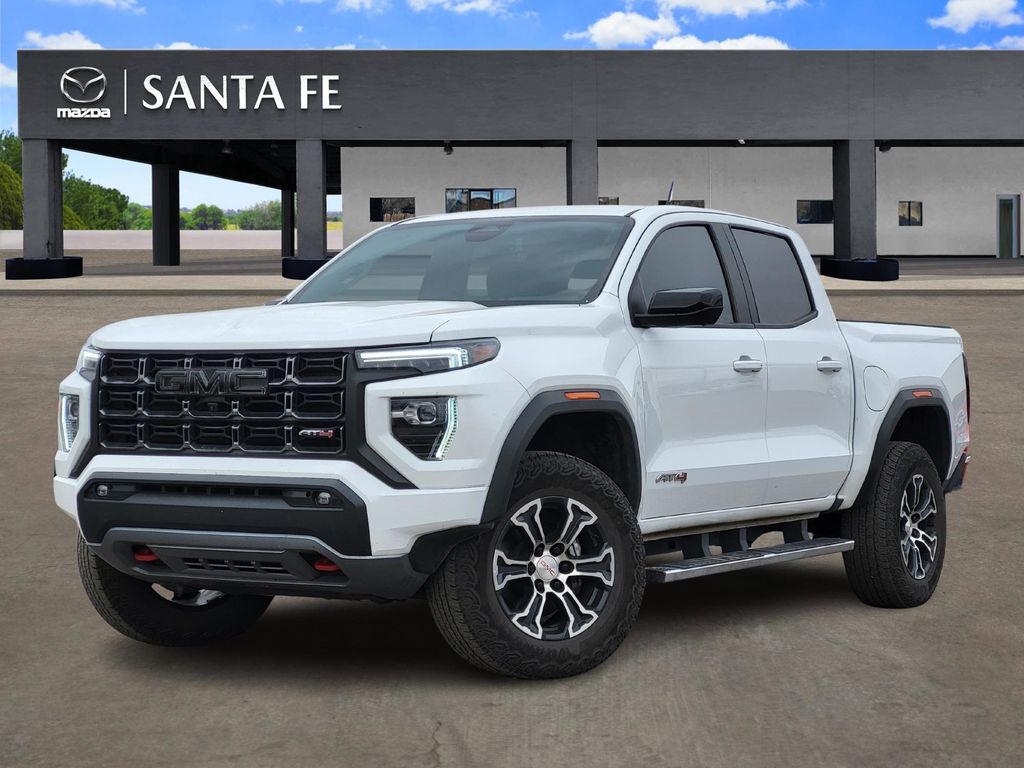 2024 GMC Canyon AT4's photo