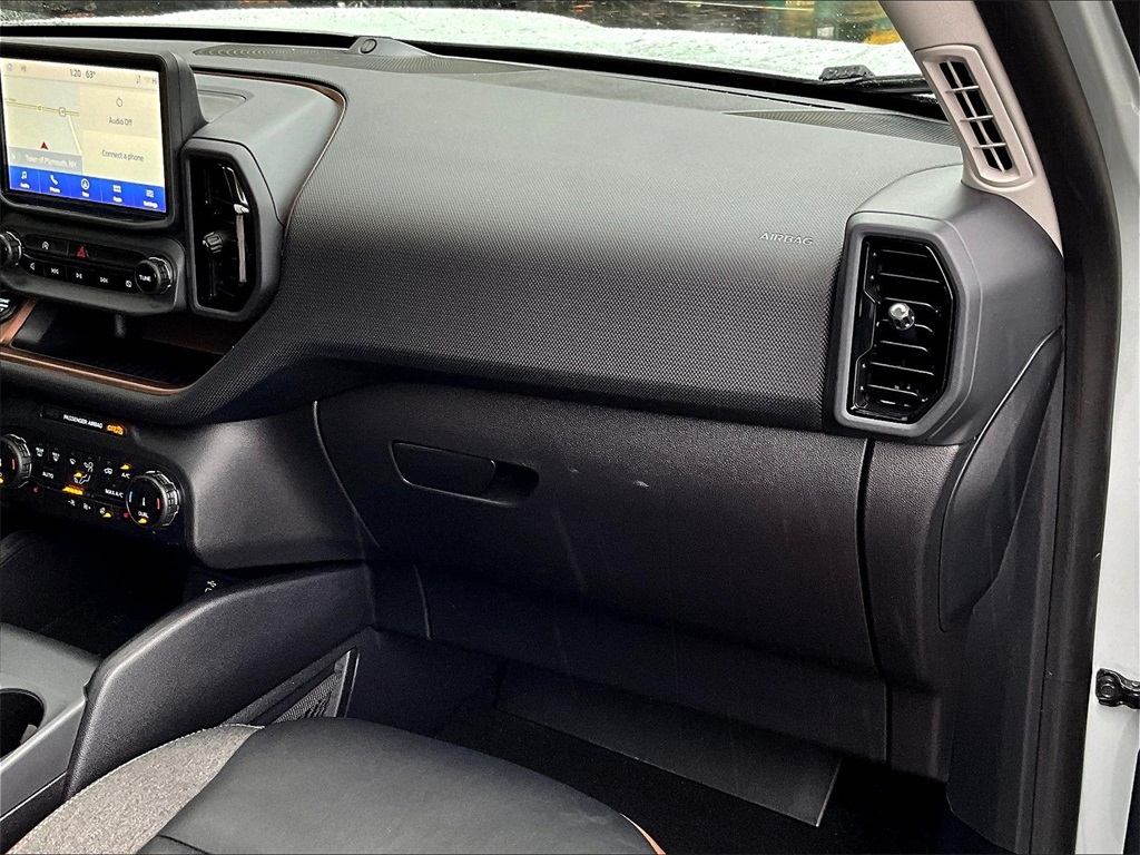 2023 Ford Bronco Sport Outer Banks photo 13