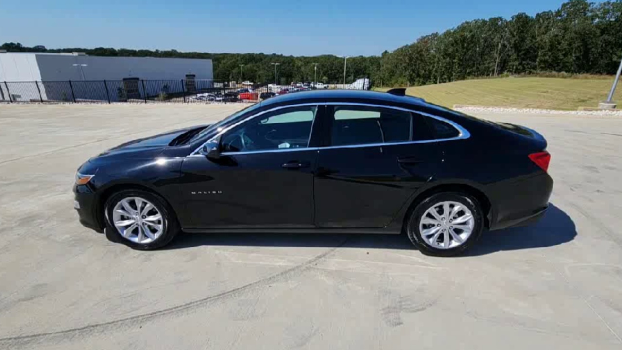 2023 Chevrolet Malibu 1LT photo 35