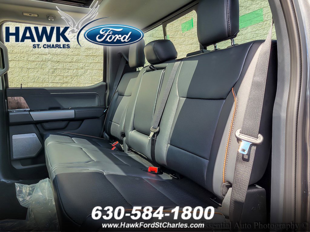 2025 FORD F-250 - Image 9