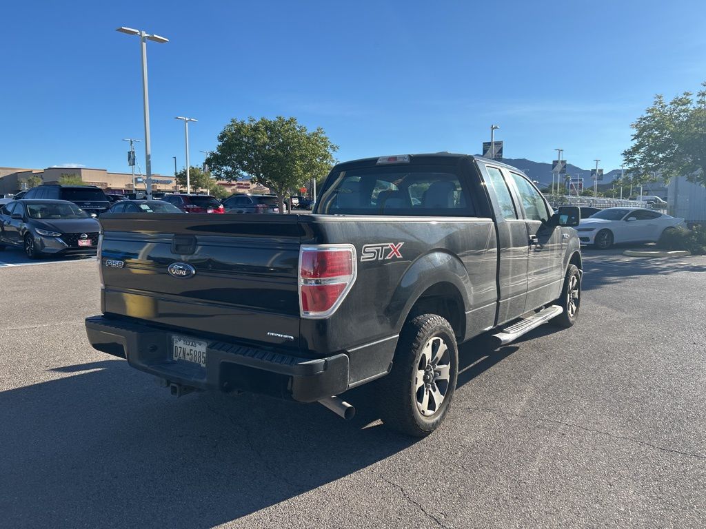 2014 Ford F-150 STX photo 11