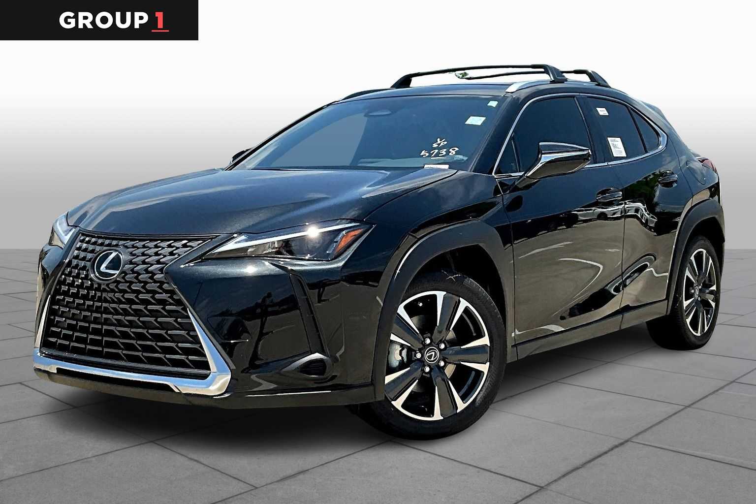 2025 Lexus UX Hybrid 300h