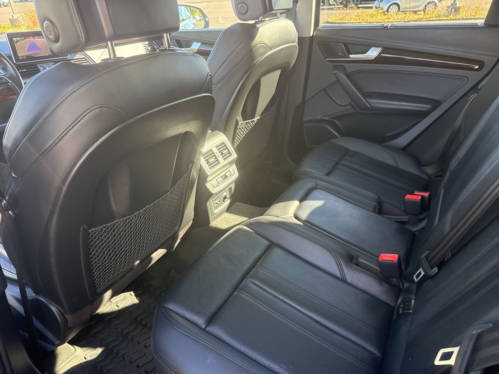 2019 Audi Q5 2.0T Premium Plus photo 19