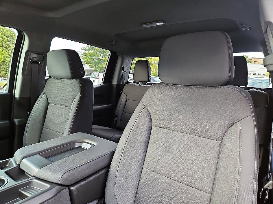 2026 Chevrolet Silverado 1500 Custom photo 14