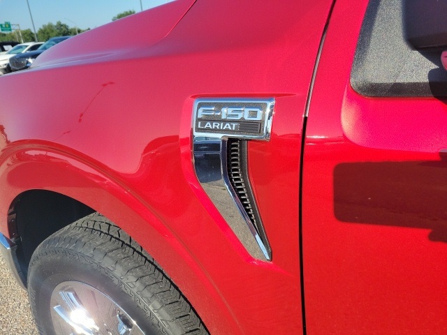 2025 Ford F-150 Lariat photo 5