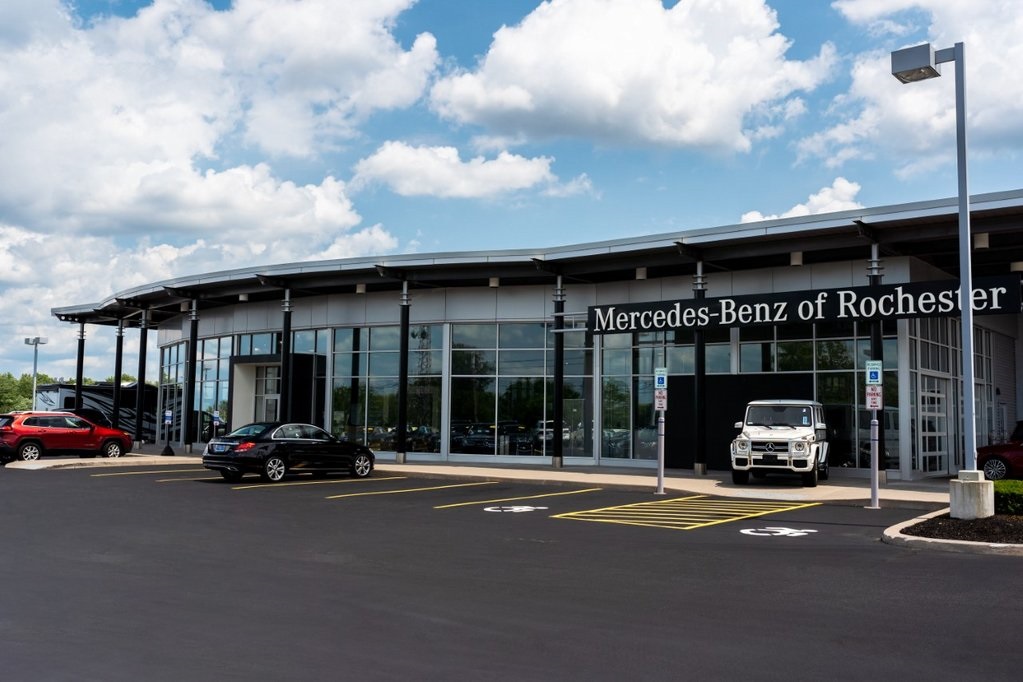 2023 Mercedes Benz GLE 450 4MATIC photo 4