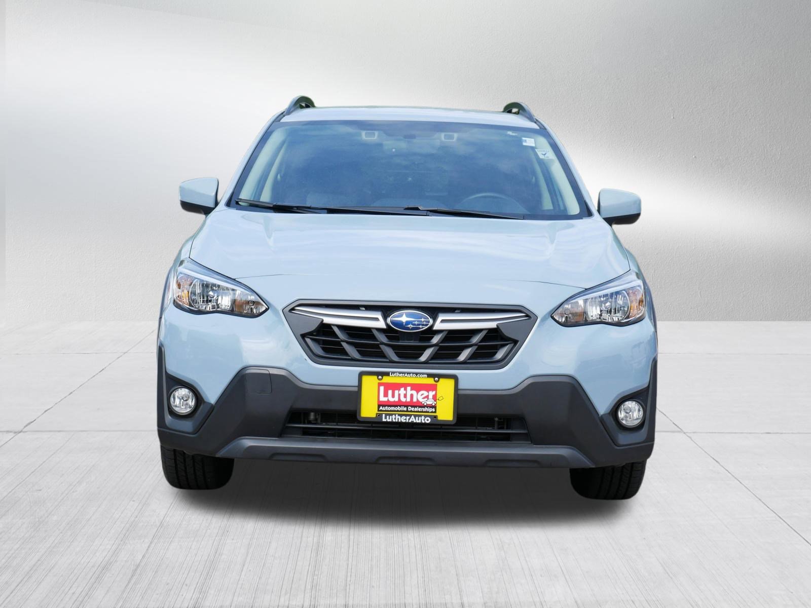 2023 Subaru Crosstrek Premium photo 2