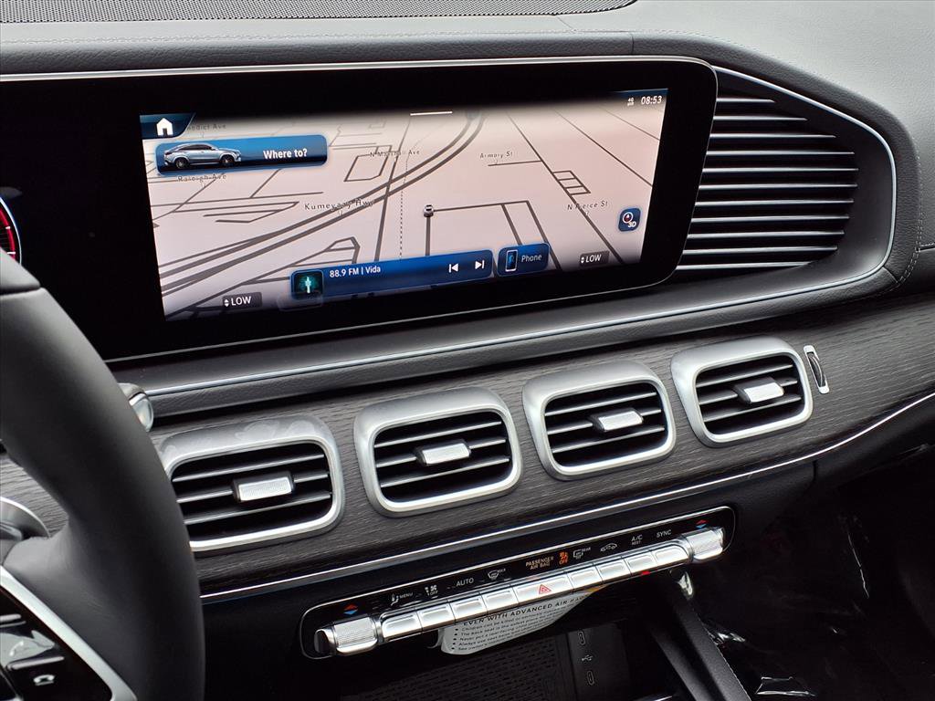 2026 Mercedes Benz GLE 450 4MATIC photo 2