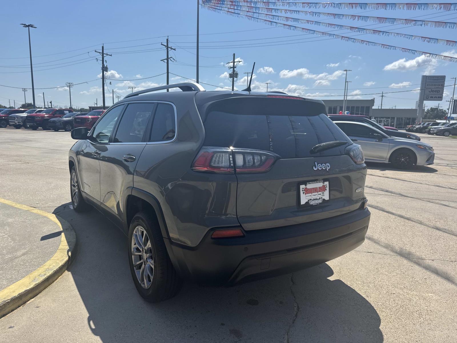2020 Jeep Cherokee Latitude photo 4