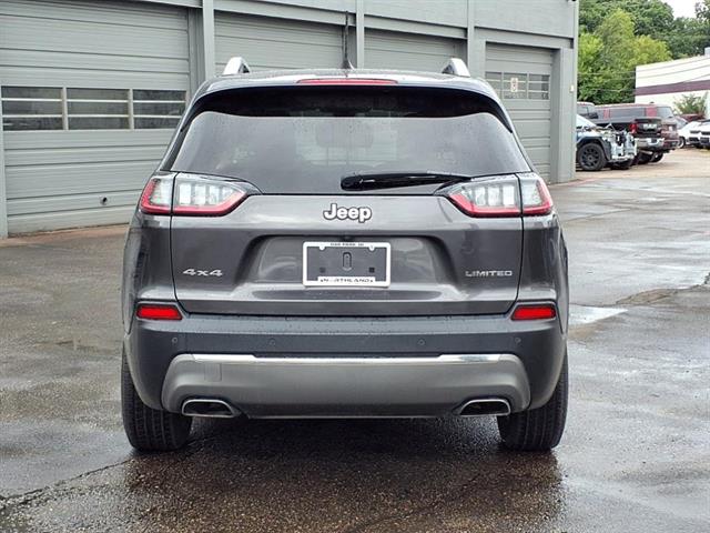 2020 Jeep Cherokee Limited photo 18