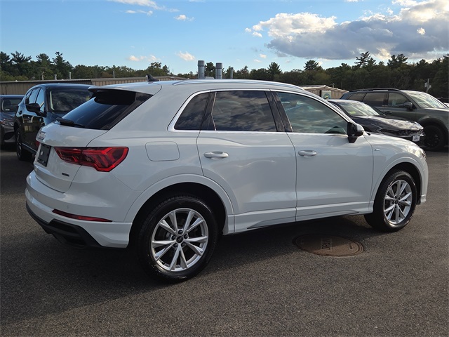 2023 Audi Q3 Premium S line photo 3