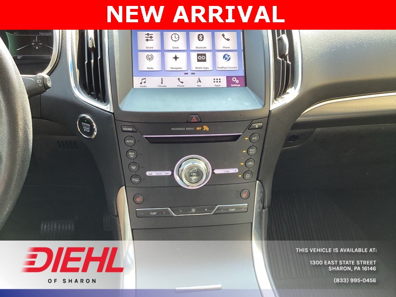 2019 Ford Edge Titanium photo 11