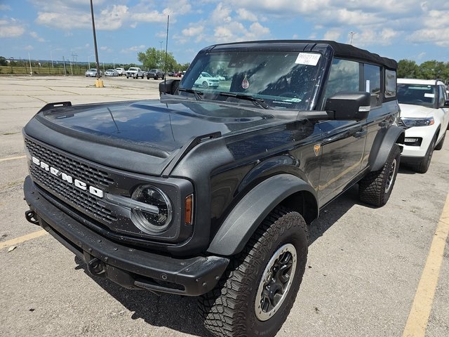 Used 2022 Shadow Black Ford Badlands image 1