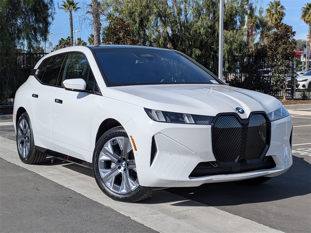 2026 BMW iX 60's photo