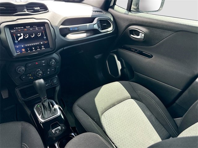 2021 Jeep Renegade Latitude photo 22