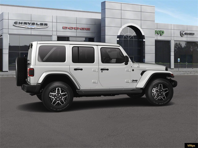 2025 Jeep Wrangler Sahara photo 14