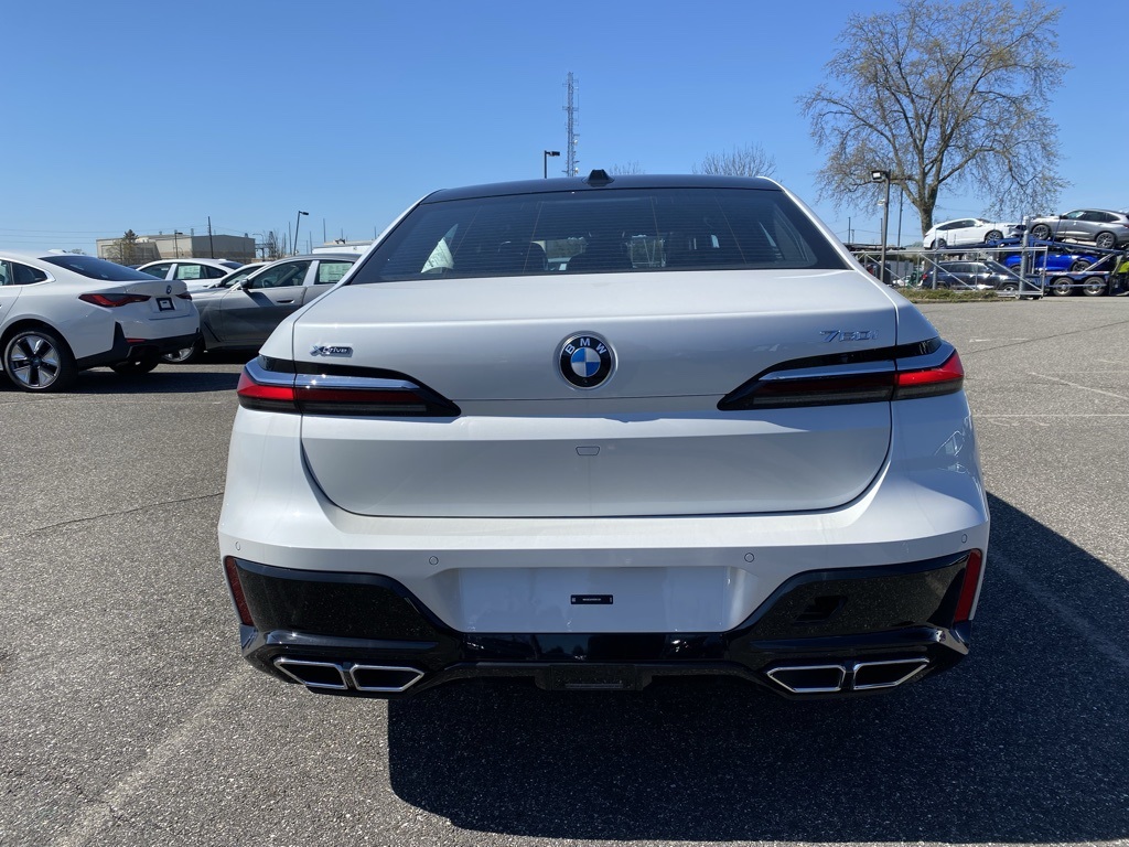 2024 Bmw 760i 760i xDrive photo 3