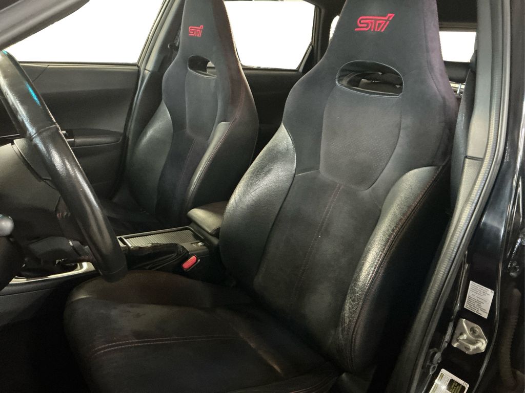 2011 Subaru Impreza WRX STI photo 21