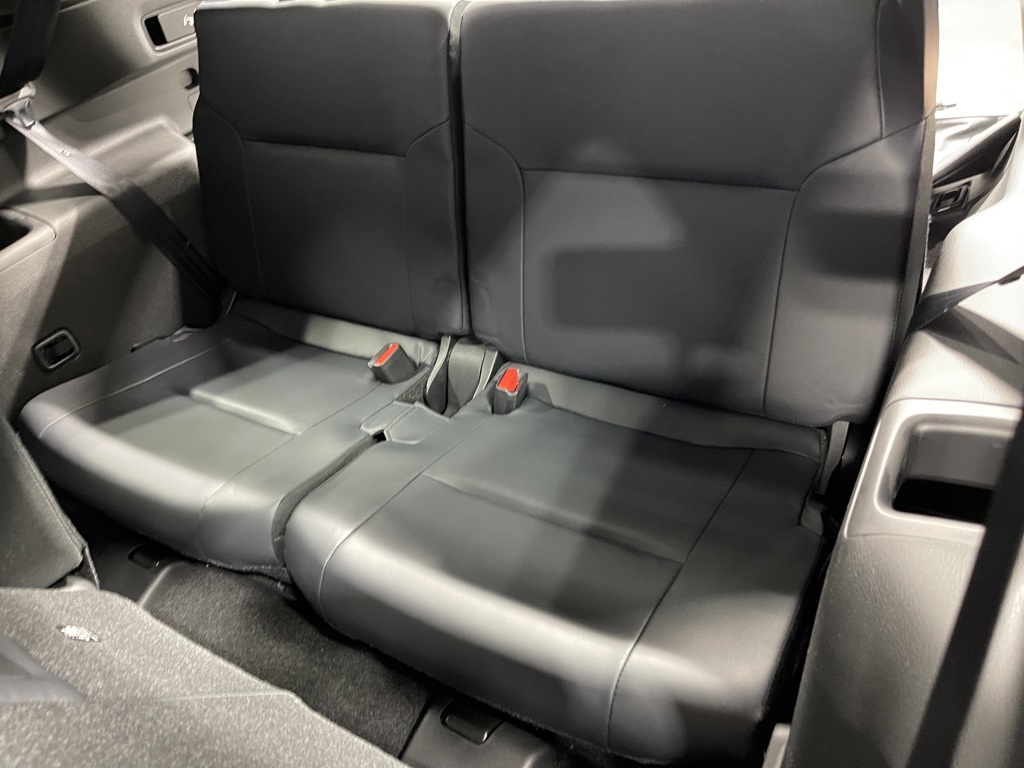 2025 Mitsubishi Outlander SE photo 26