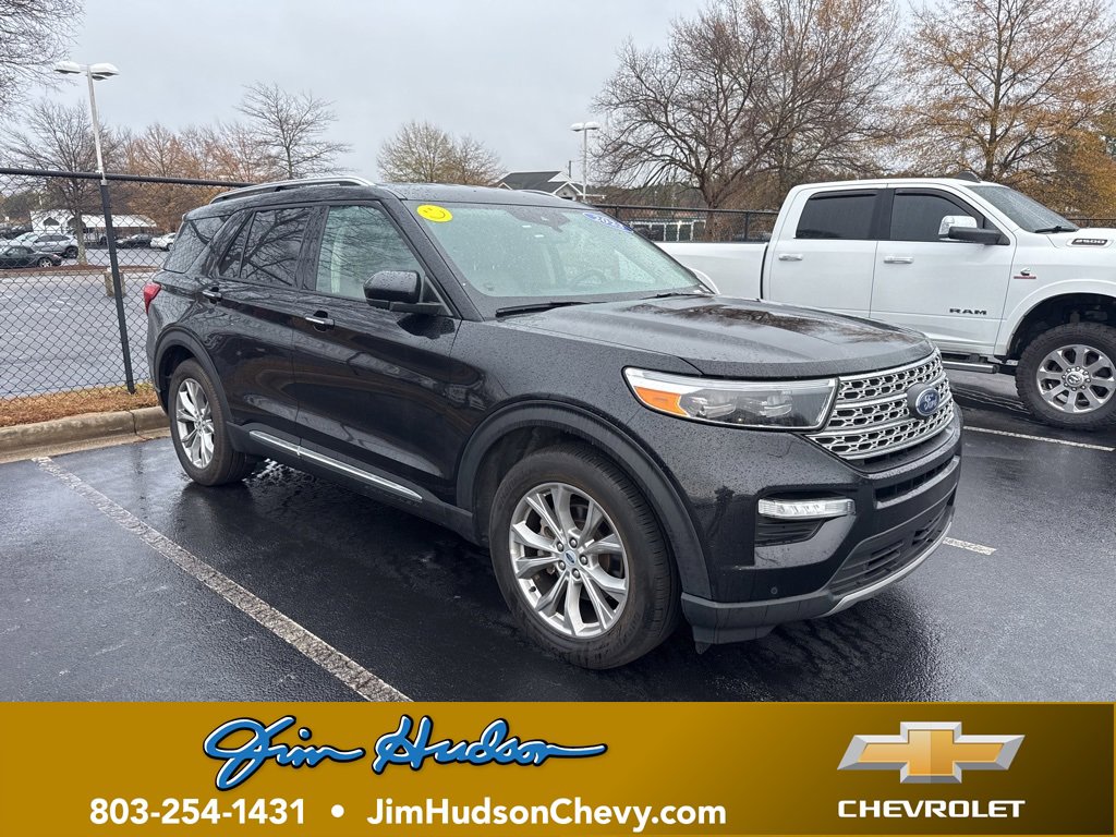 2023 Ford Explorer Limited's photo