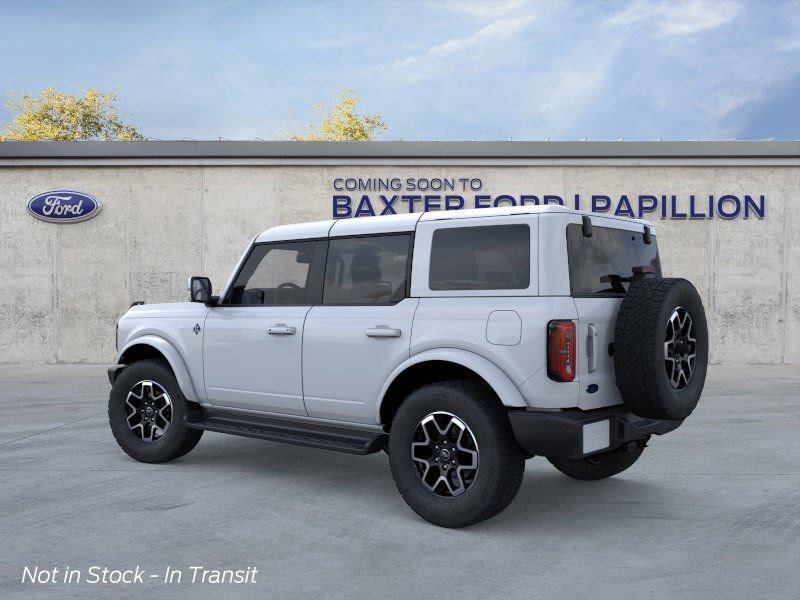 2025 Ford Bronco Outer Banks photo 14