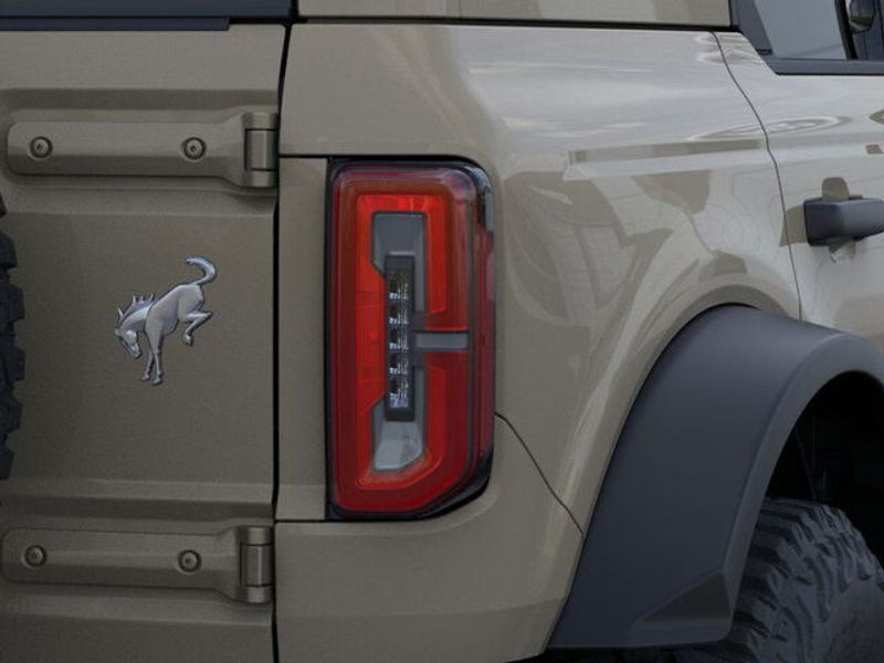 2025 Ford Bronco Badlands photo 22