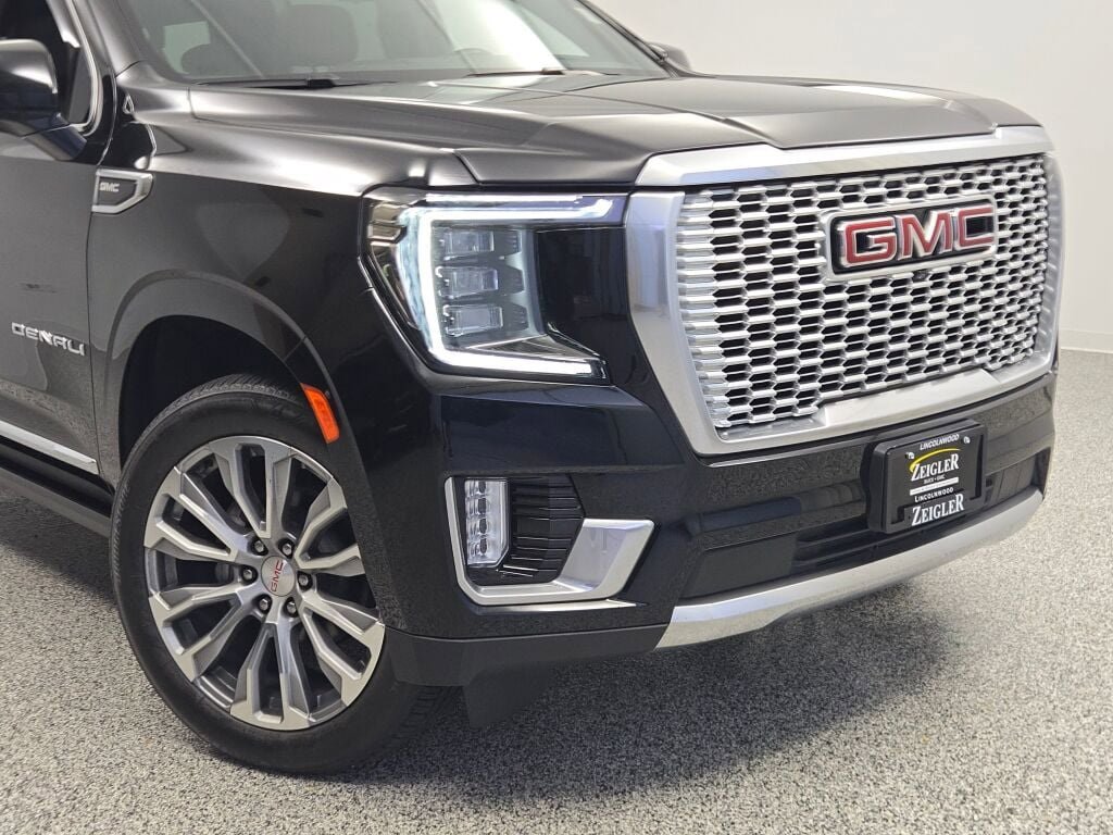 2021 Gmc Yukon XL Denali photo 2