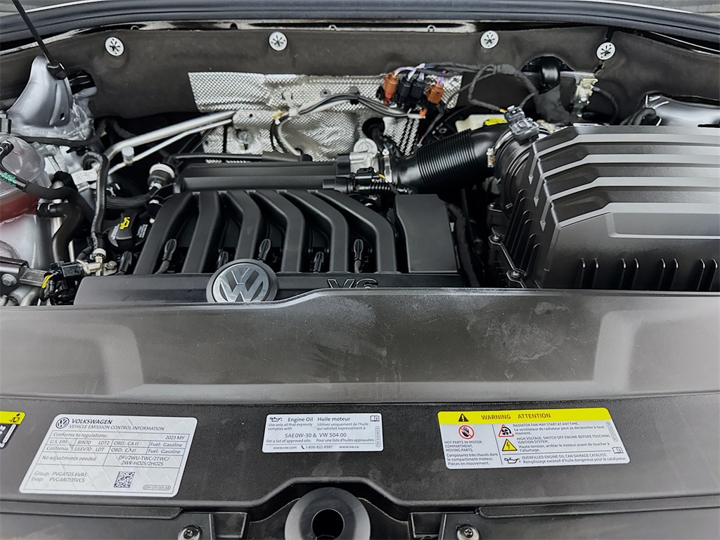 2023 Volkswagen Atlas Cross Sport V6 SE Technology photo 20