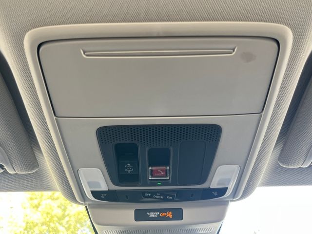 2025 Honda Accord SE photo 32