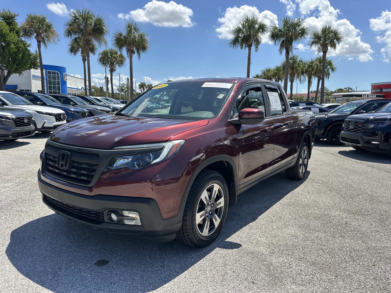 2017 Honda Ridgeline RTL-T photo 5