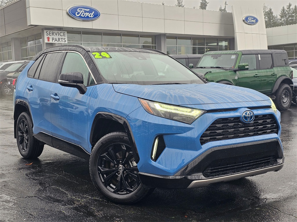 2024 Toyota RAV4 XSE's photo