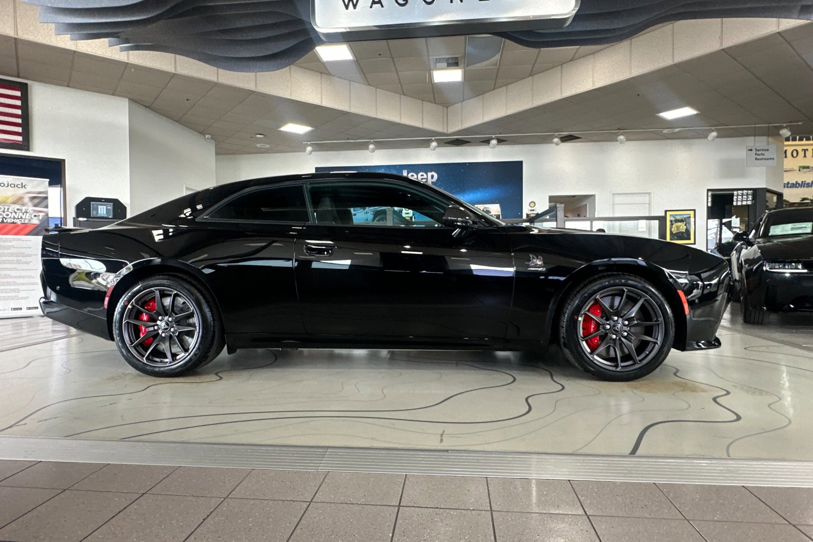 New 2024 Diamond Black Crystal Pearlcoat Dodge Scat Pack image 3