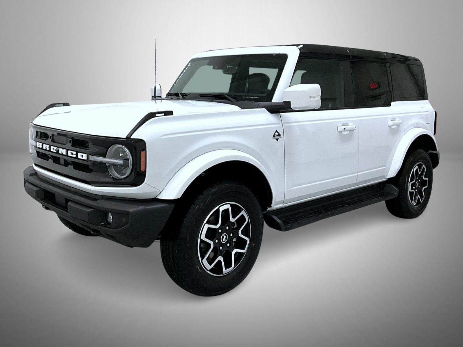 2025 Ford Bronco 4-Door Outer Banks's photo