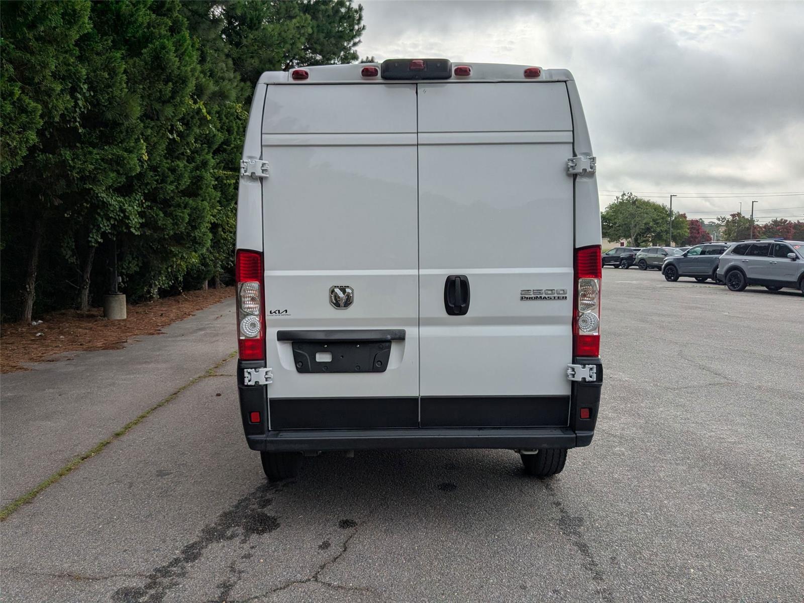2023 Ram ProMaster 2500 photo 7