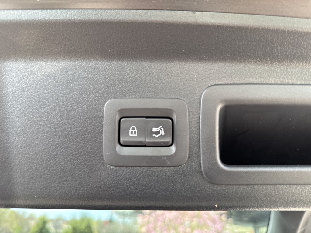 Used 2022 Machine Gray Metallic Mazda 2.5 S Premium Package image 29