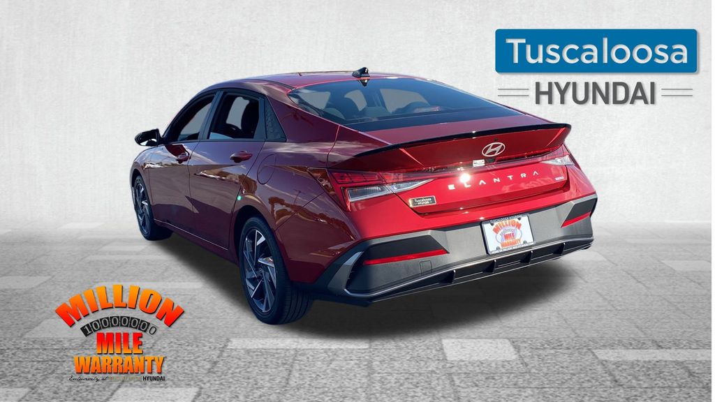 2025 Hyundai Elantra Hybrid SEL Sport photo 5
