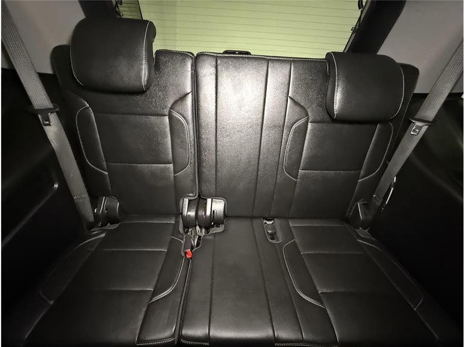 2019 Gmc Yukon SLT photo 19