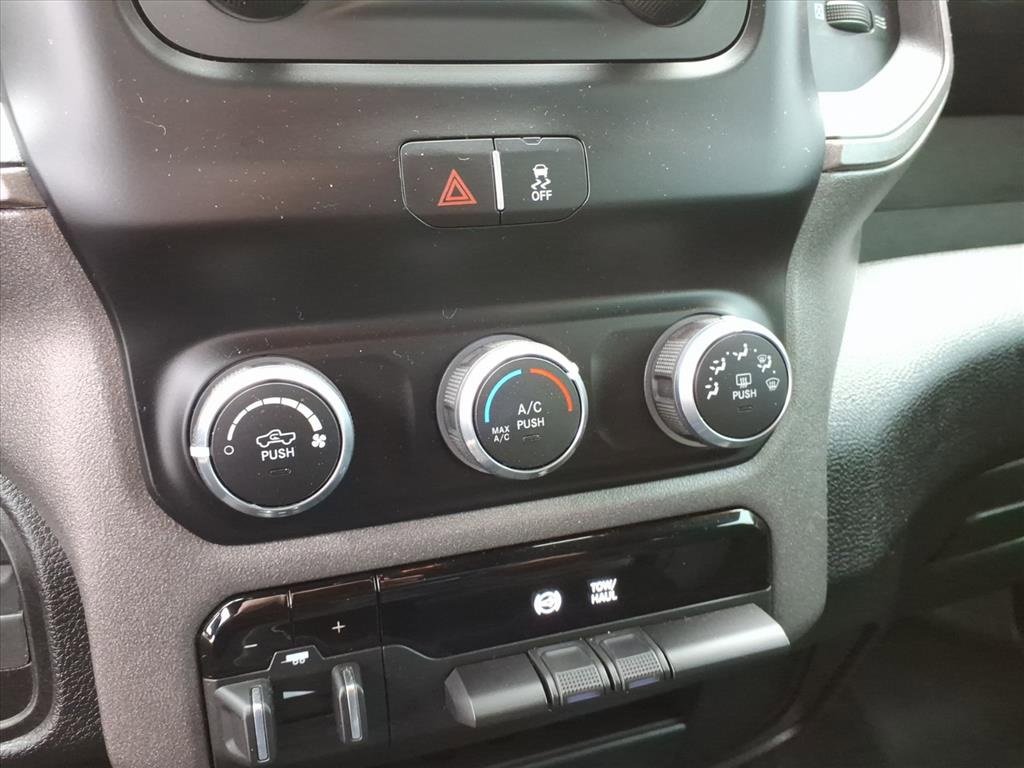 2022 RAM 2500 - Image 11