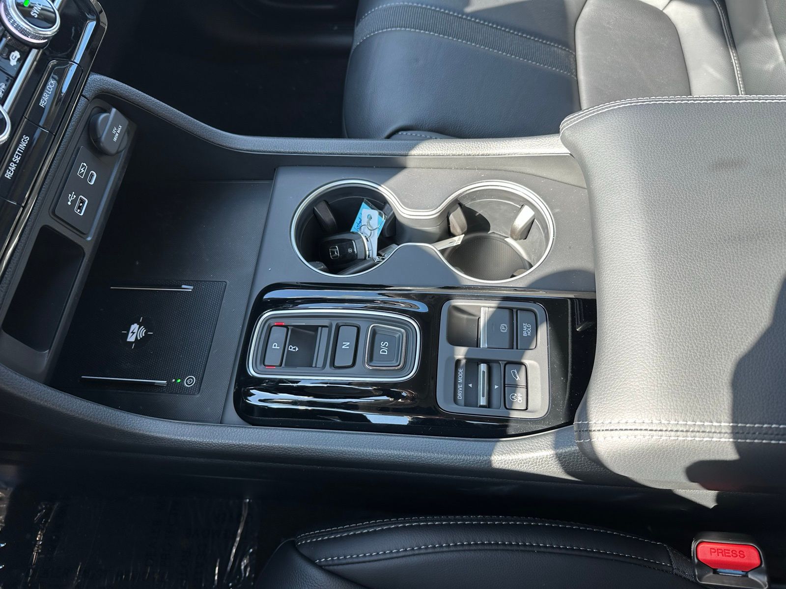 2025 Honda Pilot Touring photo 15