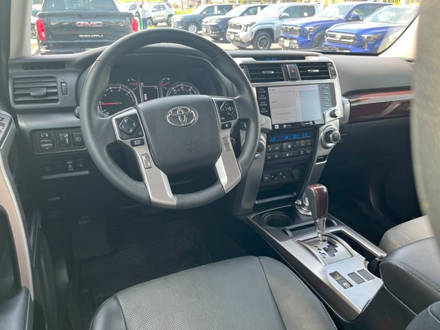 2022 Toyota 4Runner Limited photo 4