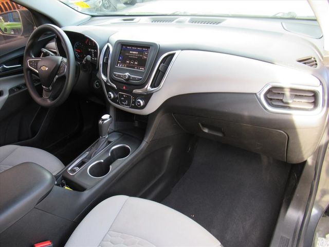 2020 Chevrolet Equinox LS photo 9