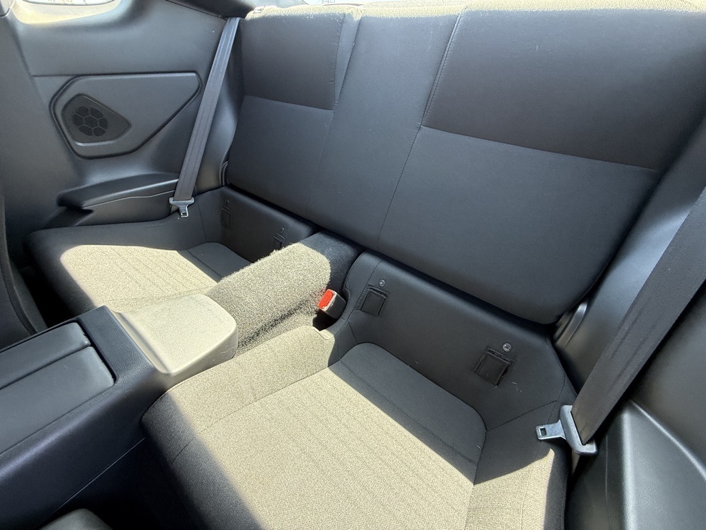 2024 Toyota GR86 Base photo 26